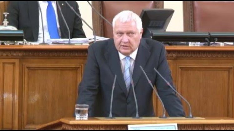 Васил Антонов с въпрос към министъра на околната среда и водите