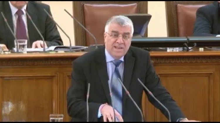   Проф. Румен Гечев: Прозира политически стремеж да се „яхнат“ финансово общините и да се подчинят на финансовия министър